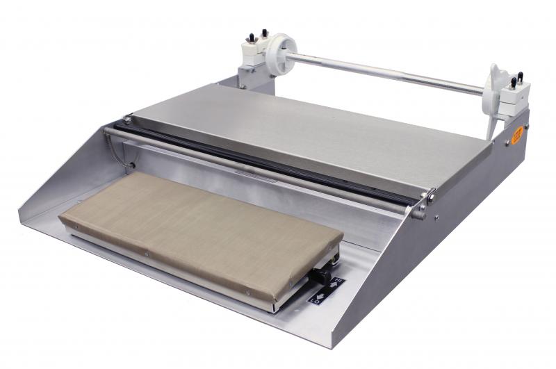 One-Roll Capacity Wrapping Machine with Mounting Axles